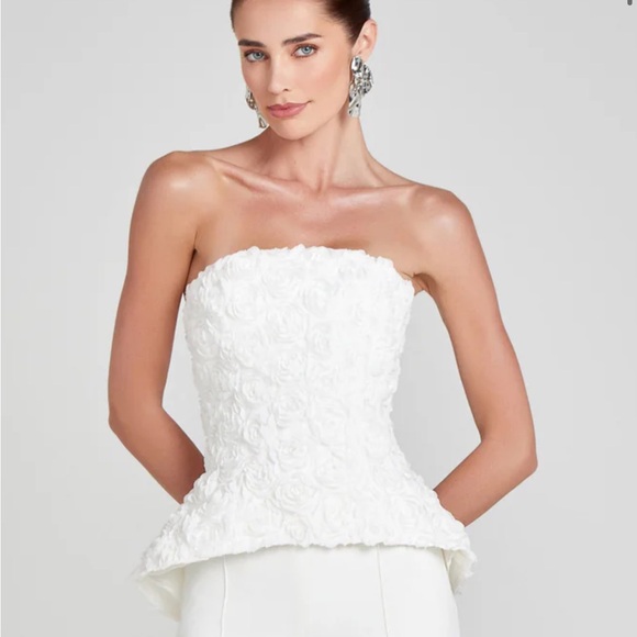 NADINE MERABI White Floral Top - Picture 2 of 5